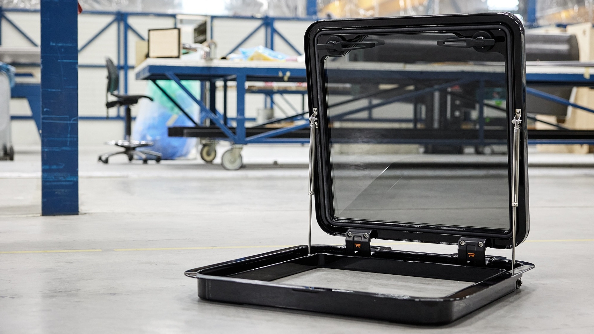 Composite Flush Deck Hatches Rondal